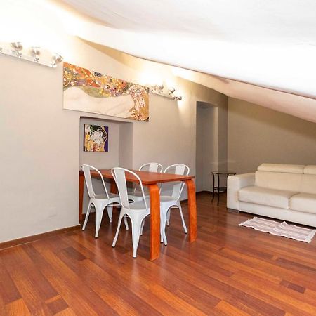 San Salvario Apt With Balcony Turin Ngoại thất bức ảnh