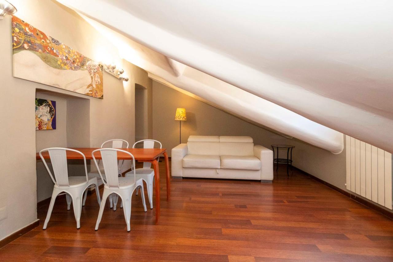 San Salvario Apt With Balcony Turin Ngoại thất bức ảnh