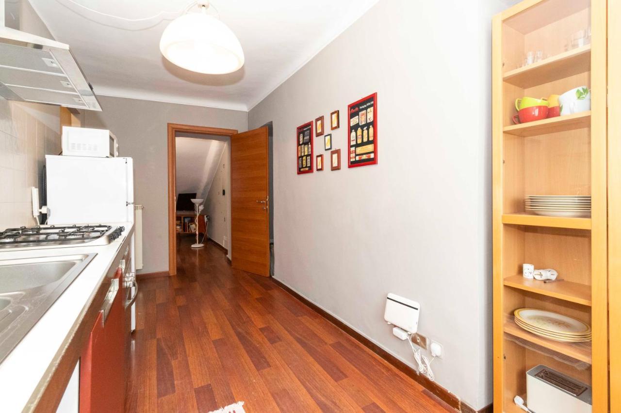 San Salvario Apt With Balcony Turin Ngoại thất bức ảnh