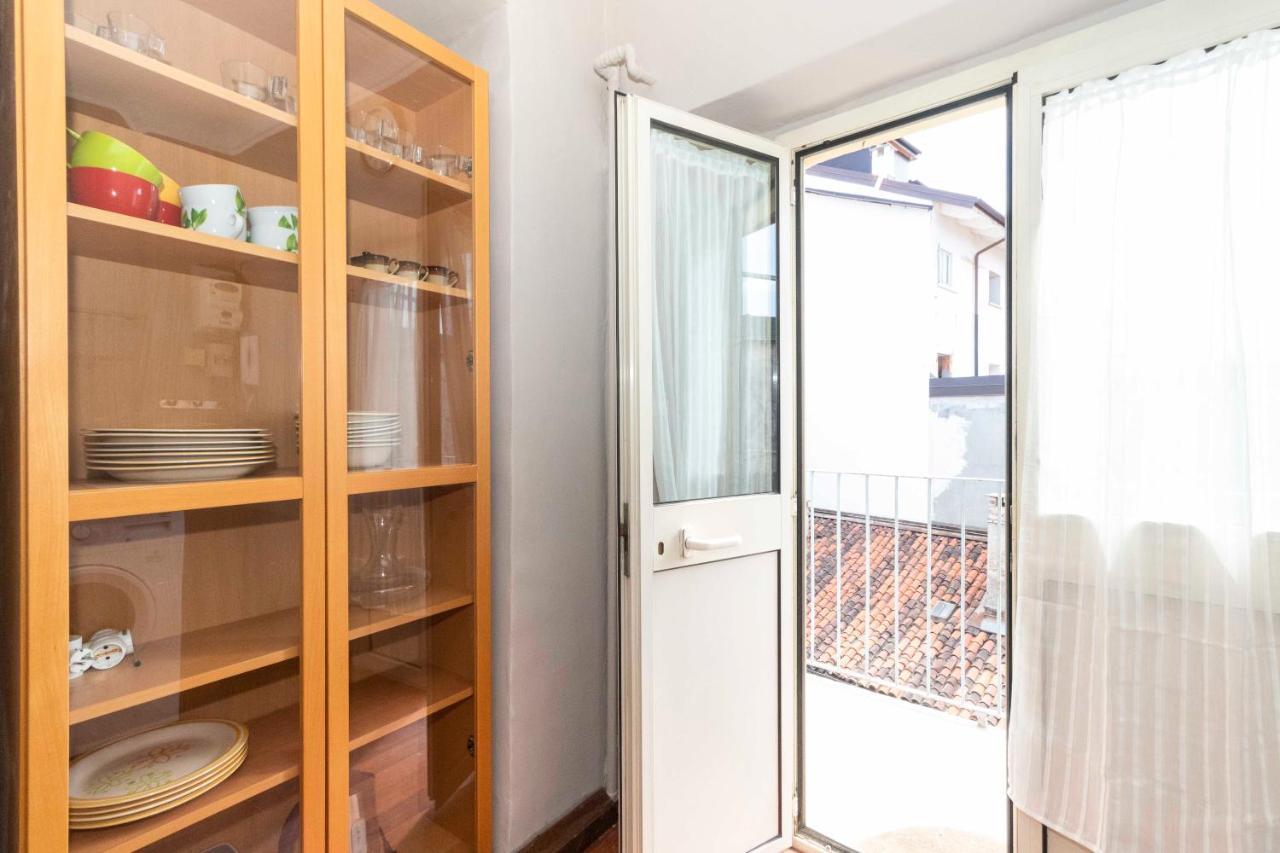San Salvario Apt With Balcony Turin Ngoại thất bức ảnh