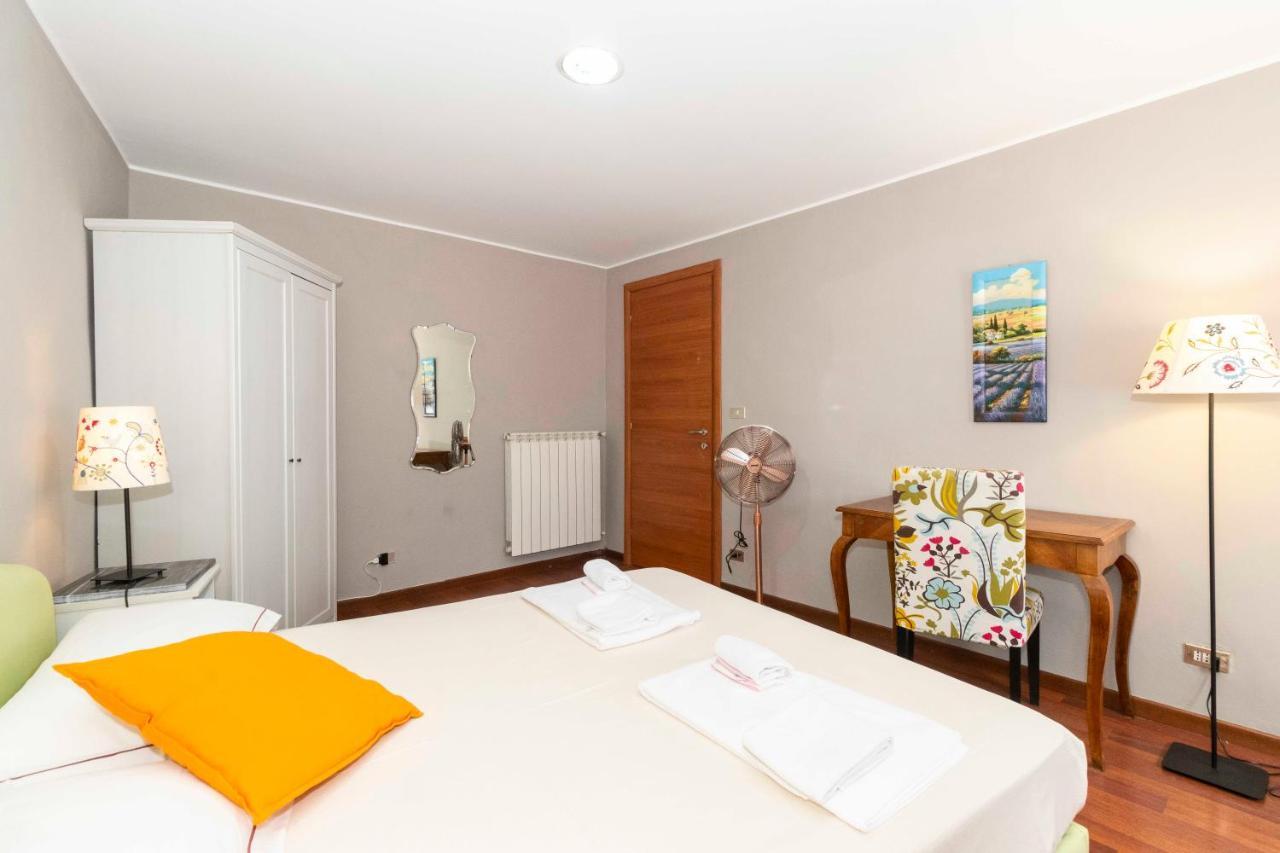 San Salvario Apt With Balcony Turin Ngoại thất bức ảnh